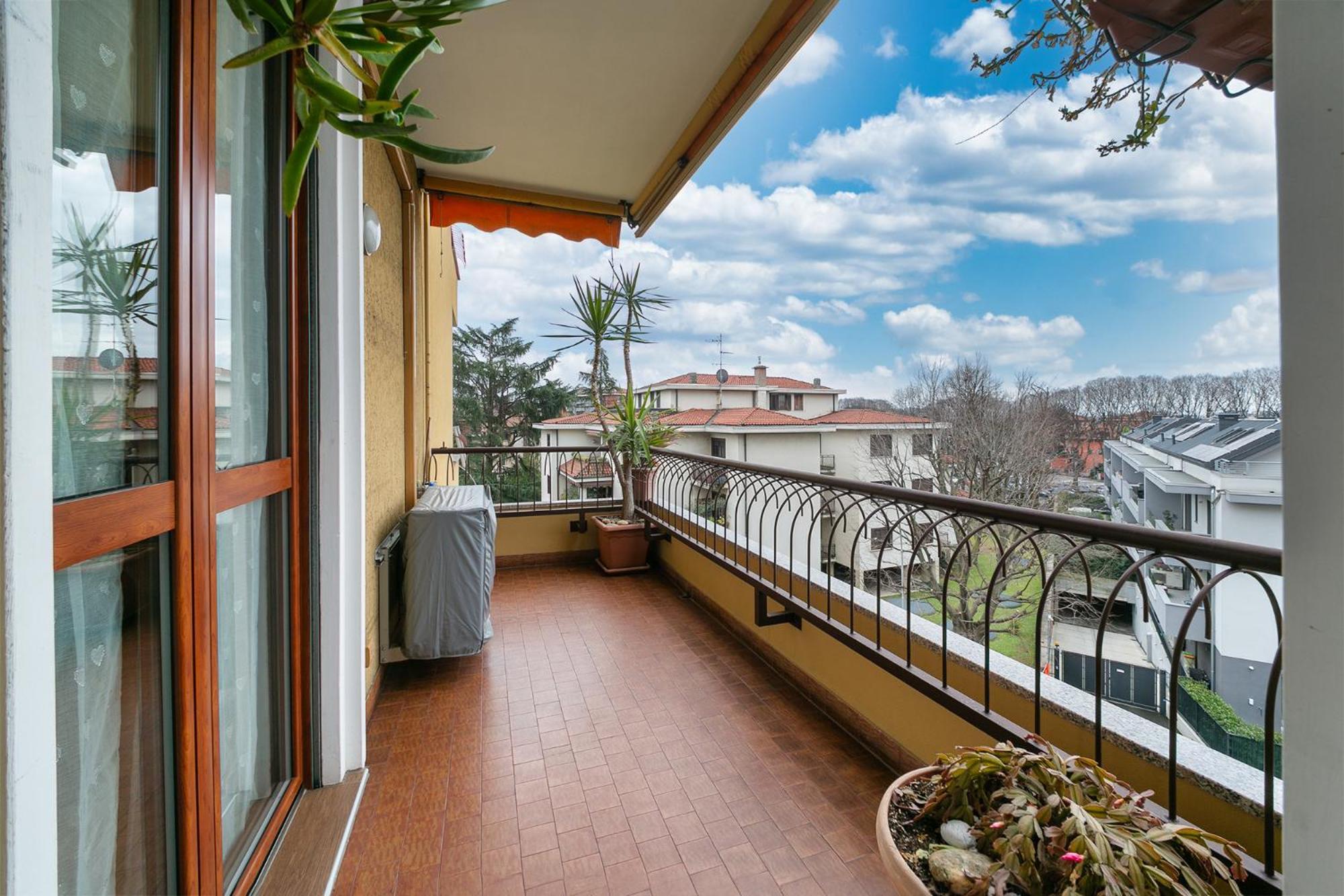 Apartamento Crystal Domus Monza Exterior foto